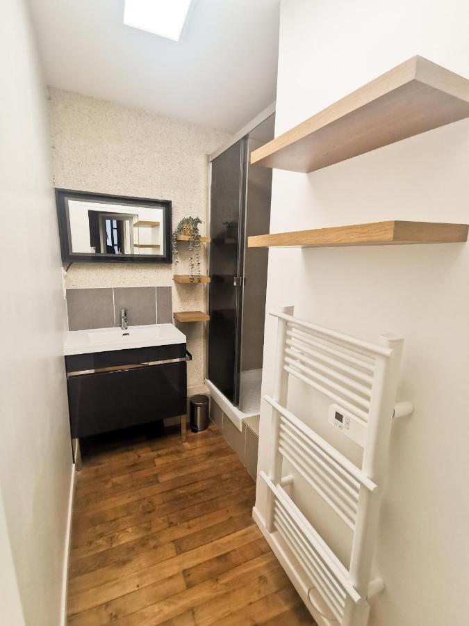 Loft Atypique Au Calme Avec Cour Privative Daire Bourges Dış mekan fotoğraf